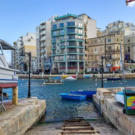 Апартаменты Stylish 1bedroom In The Heart Of St Julians 301 *