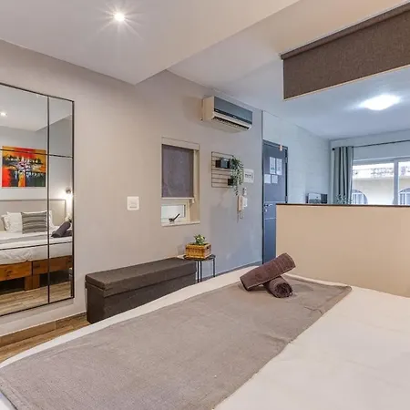 Апартаменты Stylish 1bedroom In The Heart Of St Julians 301