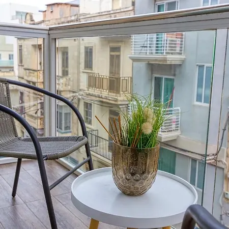 Stylish 1bedroom In The Heart Of St Julians 301 Apartment *