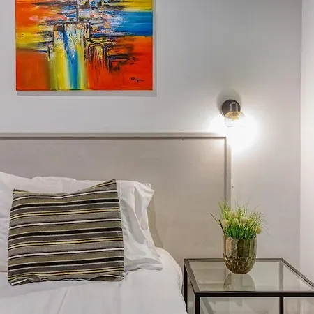 Stylish 1bedroom In The Heart Of St Julians 301 * Сент Джулианс